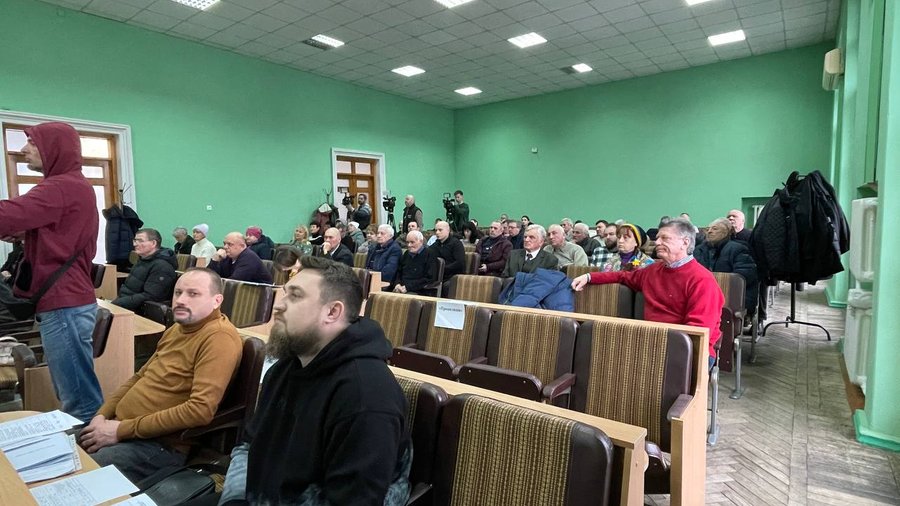 Новости Днепра про Депутаты Новомосковска снова не выбрали новое название для города