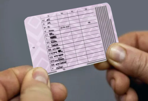 Новости Днепра про Если истек срок действия водительских прав: можно ли ездить с ними и во сколько обойдется замена