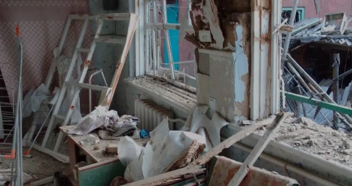 Наслідки обстрілів Херсона. Фото: Херсонська обласна прокуратура.