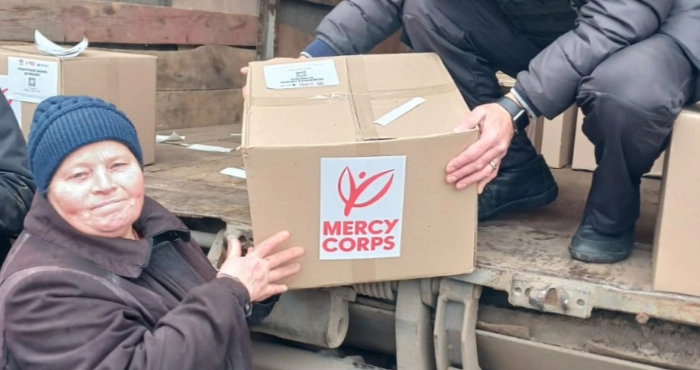 Гуманітарна допомога мешканцям Херсона. Фото: Херсонська міська рада/Telegram.