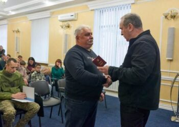 Ігор Табурець зустрівся з родинами полеглих захисників — Новости Черкасс