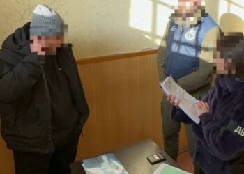 Ігорю Гринкевичу та його сину оголосили підозру в шахрайстві
