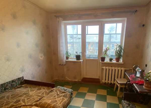 Новости Днепра про Как выглядят дешевые однокомнатные квартиры на продажу в Индустриальном районе Днепра (ФОТО)