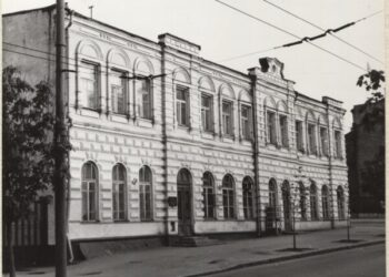 Лечили электричеством и водами: как выглядела исчезнувшая больница в центре Днепра (ФОТО) – Дніпро