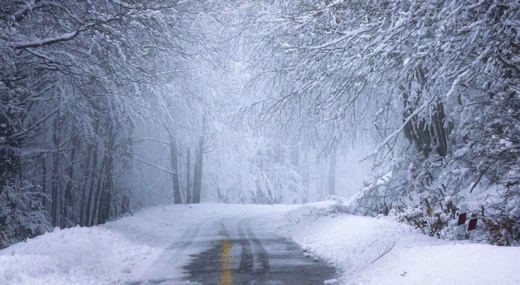 Новости Днепра про Мороз, метели, до 30 см снега: синоптики в Днепре объявили оранжевый уровень опасности