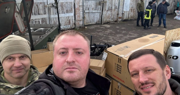 Допомога для оборонців Херсонщини. Фото: Роман Мрочко/Telegram.