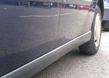 Подряпина на кузові авто: як прибрати самостійно | АВТО НОВИНИ та області |