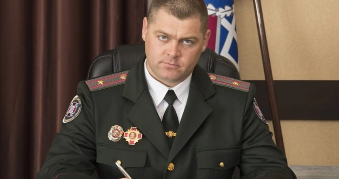 Підозрюваний у порушенні законів та звичаїв війни колишній начальник колонії № 90 у Херсоні Євген Соболєв. Фото: Євген Соболєв/Facebook.