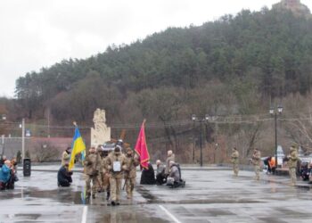 Скандал з похованням Героя Василя Стецюка на Кременеччині завершився