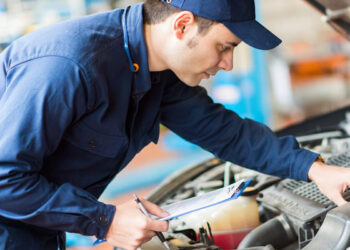 Собственникам каких машин в Днепре нужно пройти техосмотр в 2024 году и сколько это стоит – Дніпро