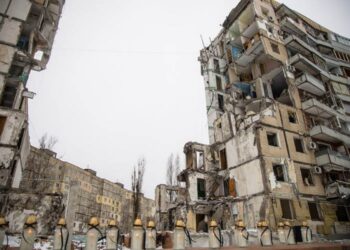 Сьогодні річниця ракетного удару по дніпровській висотці на Перемозі |  Дніпро