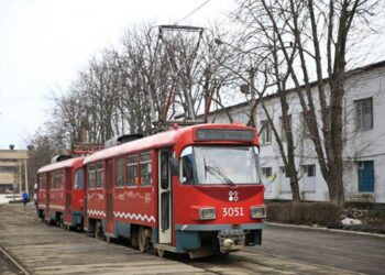 Сьогодні у Дніпрі два трамваї закінчать роботу раніше |  Дніпро