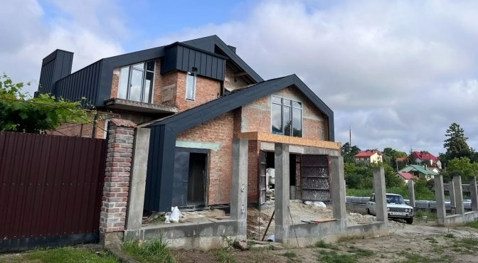 Фото: Будинок у Брюховичах/NGL