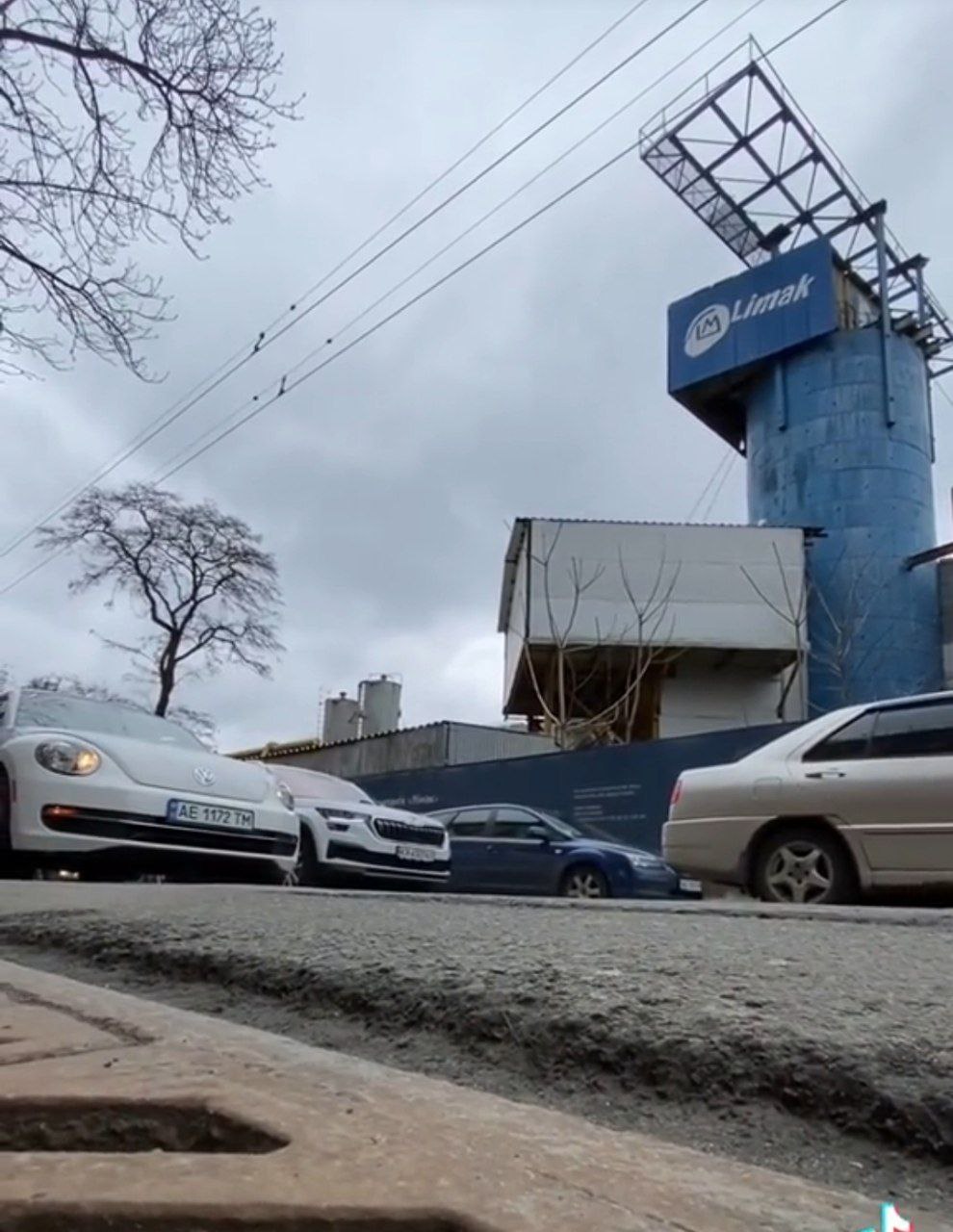 Новости Днепра про В Днепре диггеры-экстремалы показали 200-летние тоннели, где течет подземная река Половица (ВИДЕО)