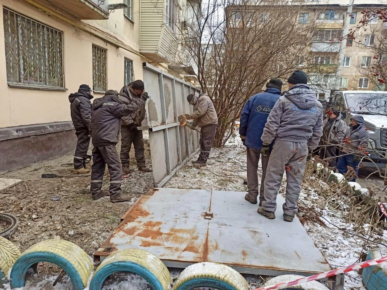 Новости Днепра про В Днепре к многоэтажке пристраивали трехкомнатный царь-балкон (ФОТО)