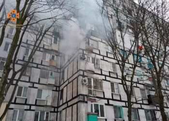 В Днепре на Данила Нечая горела квартира в многоэтажке: погиб мужчина – Дніпро