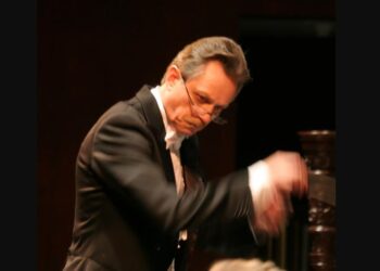 В Днепре ушел из жизни известный музыкант и яхтсмен – Дніпро