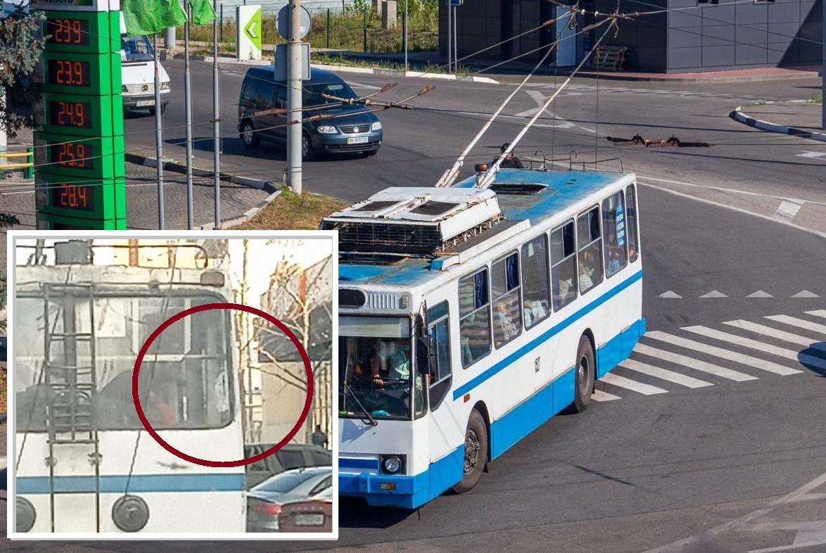 Новости Днепра про Жительница Днепра пожаловалась, что по городу ездит троллейбус с 