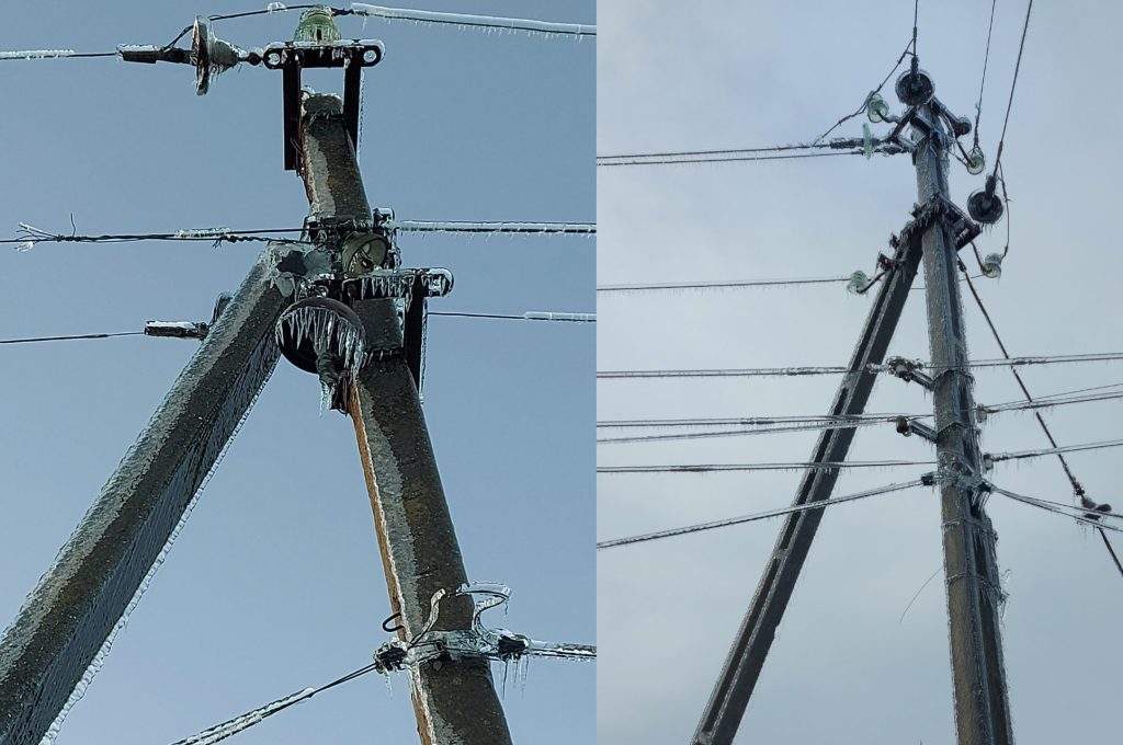 Лінії електропередач у льоду