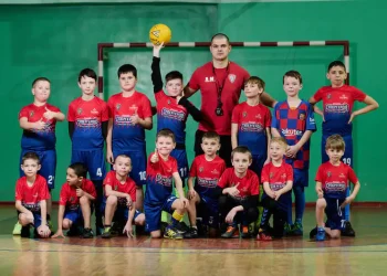 Футбол та баскетбол у Києві: безкоштовні секції за підтримки Favbet Foundation | Футбол |