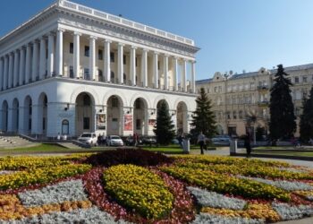 Київрада звернеться до МКІП щодо перейменування музичної академії імені Чайковського