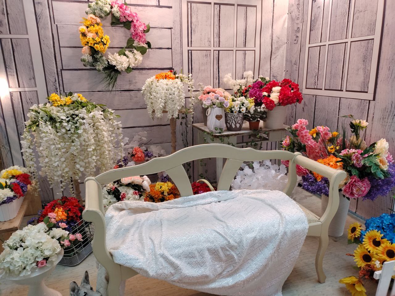 Новости Днепра про Лемуры, мишка с крыльями и Эйфелева башня: ТОП фотолокаций ко Дню святого Валентина в Днепре (ФОТО)