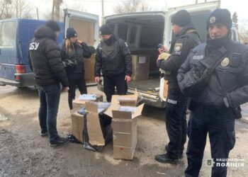 На Уманщині поліція вилучила з незаконного обігу тютюнову продукцію у місцевого жителя — Новости Черкасс