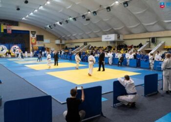 Понад 180 дзюдоїстів змагалися на відкритому чемпіонаті Черкаської області — Новости Черкасс