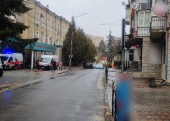 Шпитальна вулиця у Тернополі тепер двостороння – змінили організацію дорожнього руху