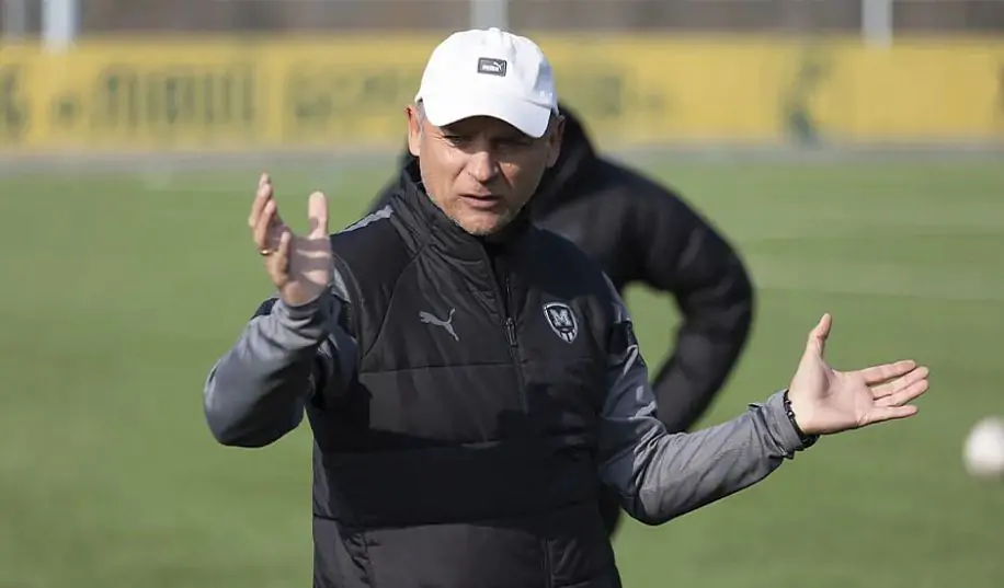 Скрипник оцінив шанси відібрати очки у Динамо в дебютному матчі на чолі Металіста 1925 