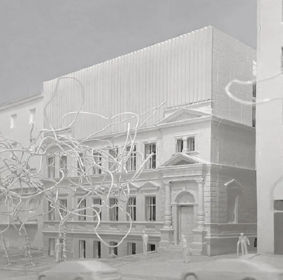 Новости Днепра про Старинный дом на центральном проспекте Днепра хотят превратить в гостиницу: как здание выглядит сейчас (ФОТО)