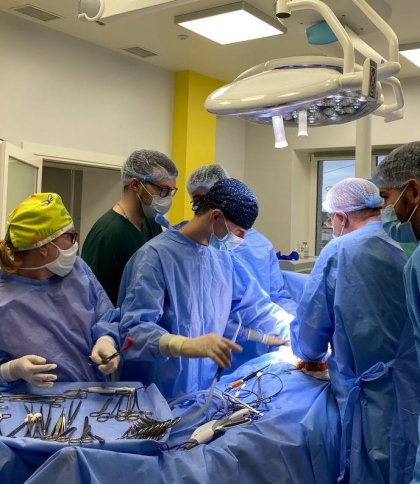 У Львові чоловіка врятували від пухлин, які трапляються у 4 людей на мільйон