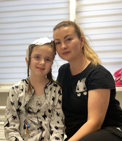 У Львові лікарі видалили праву півкулю мозку у восьмирічної дівчинки