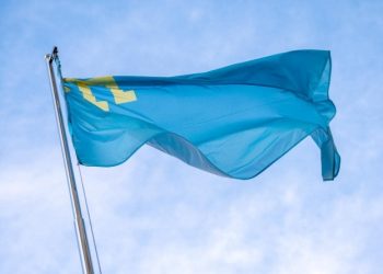 У Львові підняли прапор кримськотатарського народу. Фото
