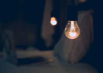 Успейте зарядиться: в Днепре несколько улиц будут временно без света – Дніпро