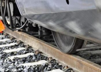 В Днепропетровской области 48-летняя женщина погибла под колесами электровоза – Дніпро