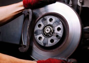 Водіям Дніпра розповіли, коли треба міняти гальма у авто | АВТО НОВИНИ |