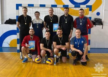 Збірна команда патрульних завоювала золото у турнірі з волейболу — Новости Черкасс