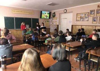 Здорове харчування: у Звенигородському ліцеї фахівці обласного ЦКПХ провели інформзахід — Новости Черкасс