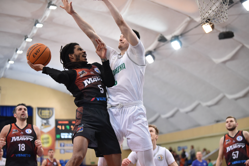 Черкаські Мавпи в першому матчі чвертьфінальної серії плей-оф перемогли Запоріжжя: фотогалерея матчу 