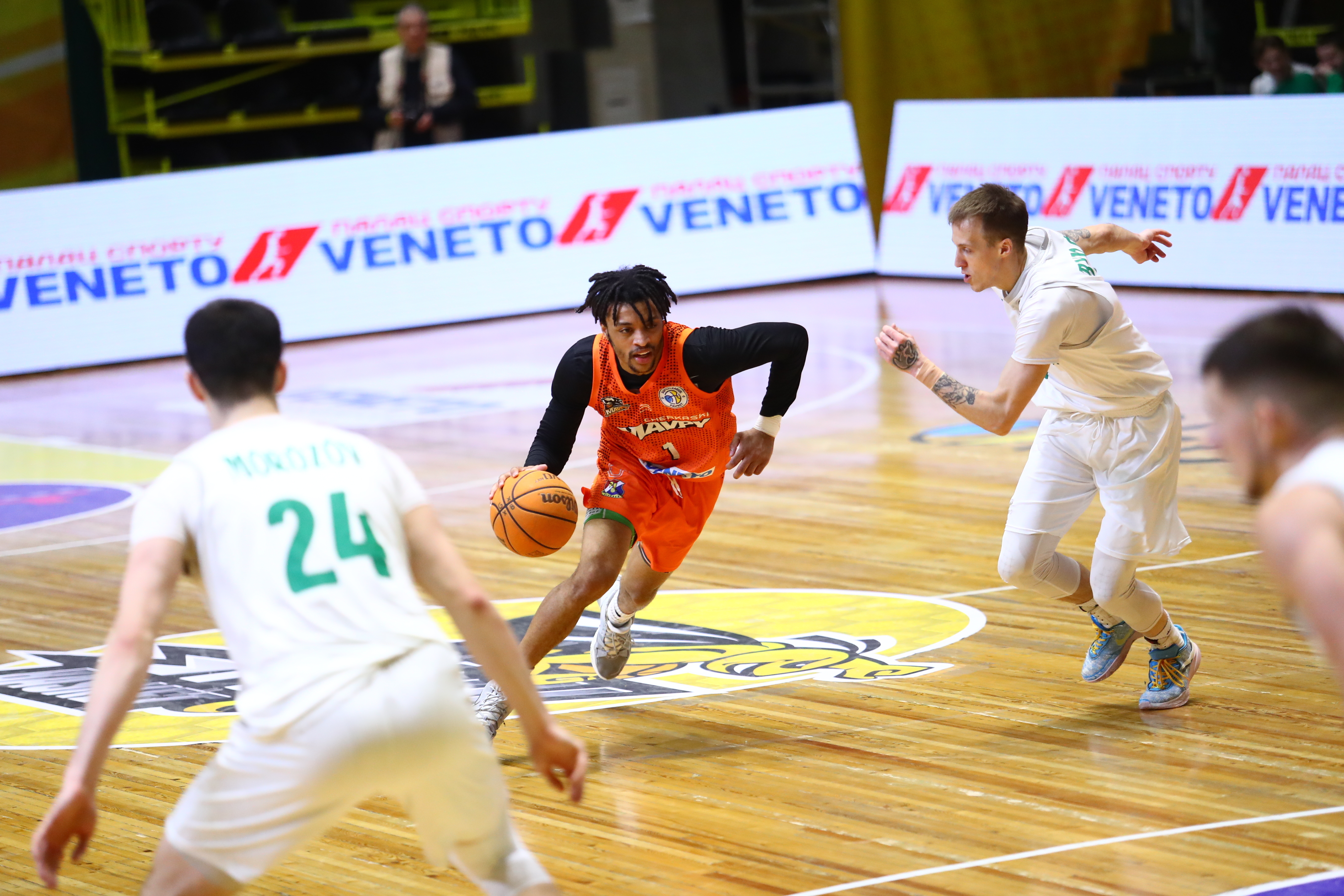 Черкаські Мавпи впевнено перемогли Запоріжжя: фотогалерея