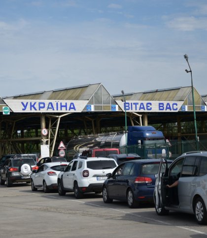 Пункт пропуску на західному кордоні України