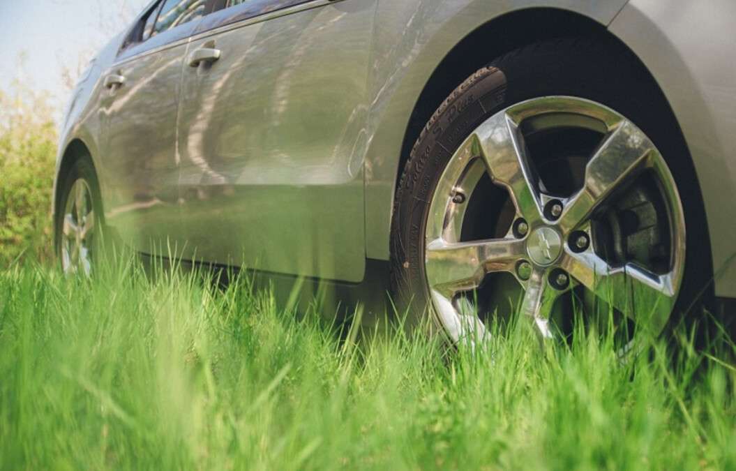 Авто навесні