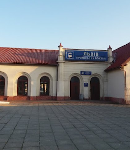 Біля Приміського вокзалу чоловік намагався зарізати двох чоловікв