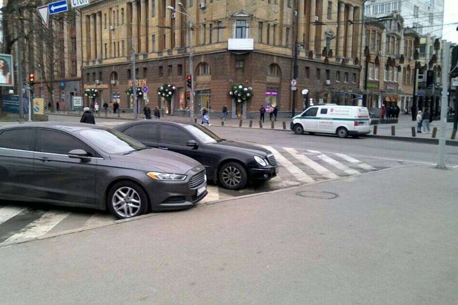 Порушення у Дніпрі