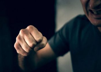 Побив свою дитину чоловік на Тернопільщині – він обійдеться штрафом