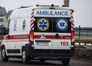 Штрафи для тих, хто не пропускає “швидку”, хочуть збільшити у Верховній Раді: новий закон | АВТО НОВИНИ |