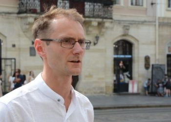 Стало відомо, хто дав хабар чиновнику Львівської міськради