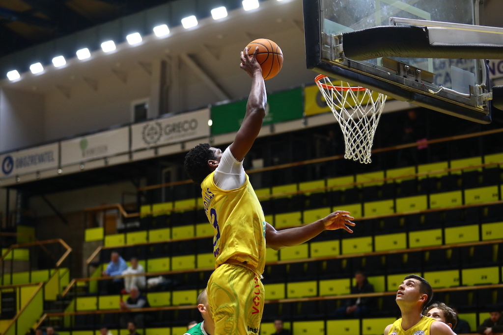 Старий Луцьк завершив регулярний чемпіонат перемогою над Запоріжжям: фотогалерея