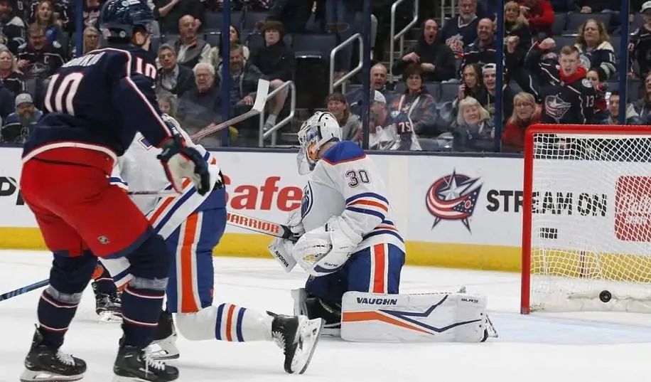 Тампа поступилася Калгарі, Едмонтон програв Комамбусу, Ванкувер виграв у Вегаса